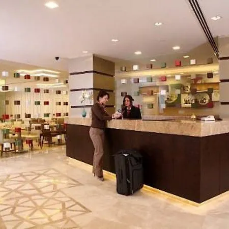 Hotel Ramada By Wyndham Taksim 4*